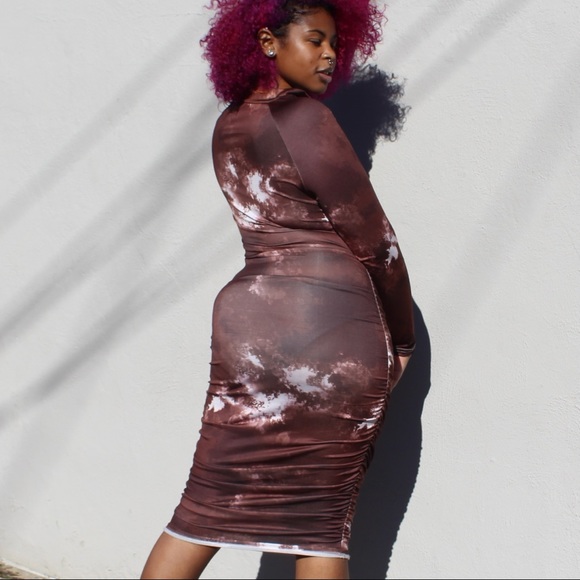 Tie Dye print Long Sleeve bodycon Midi Dress - Picture 3 of 3